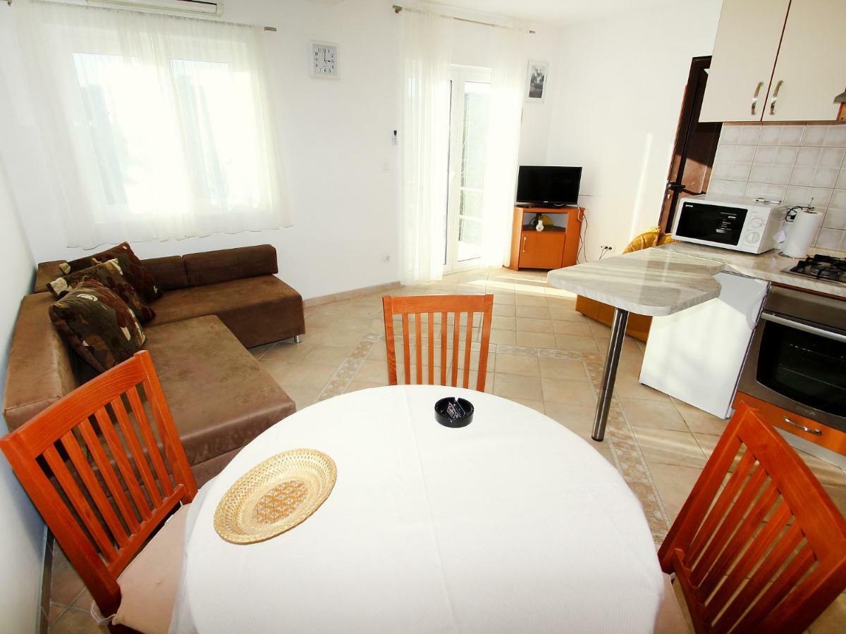 Holiday Home Parunov By Interhome Rogac Bagian luar foto